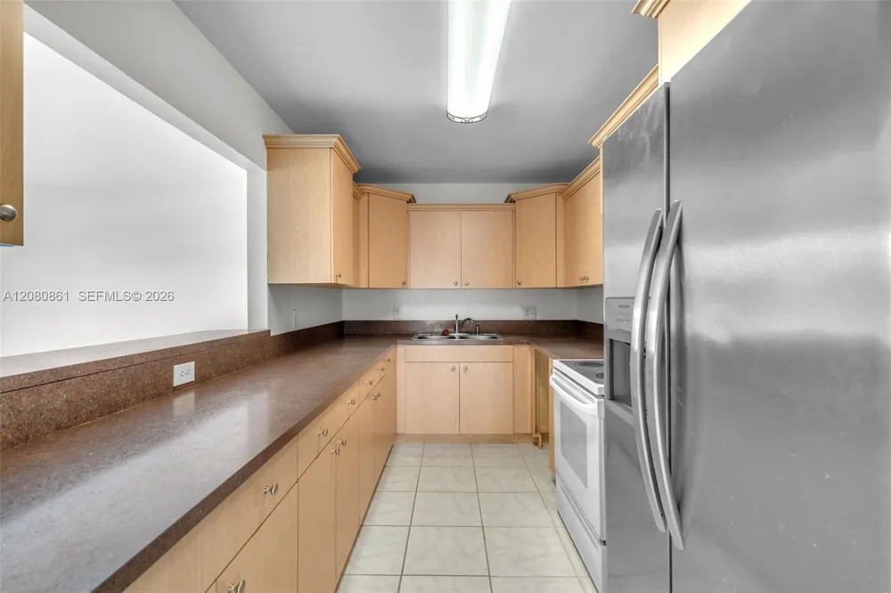 6112 SW 3rd St #2 Margate, FL 33068