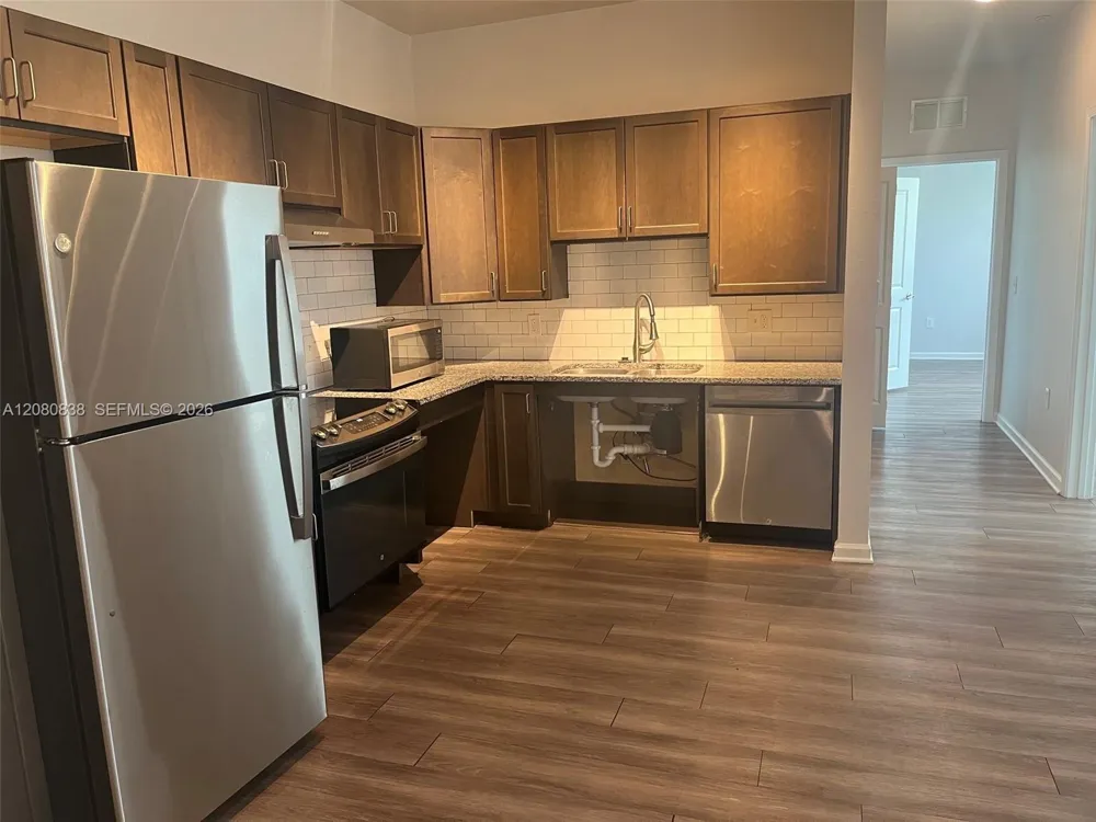 821 E Magnolia Drive #1113 Tallahassee, FL 32301