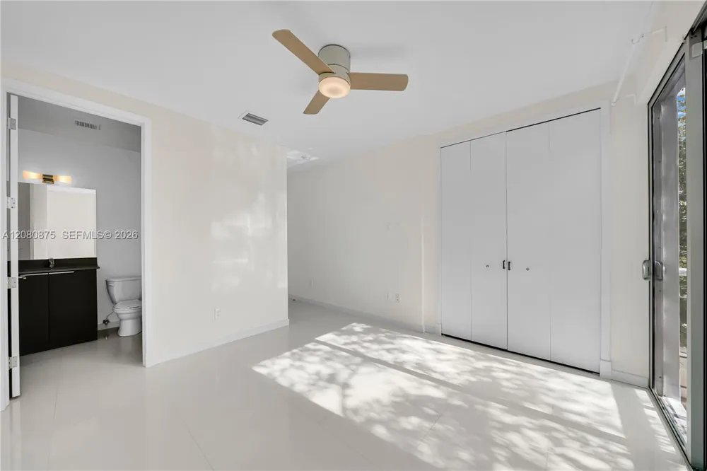 3253 Mcdonald St #3253 Miami, FL 33133