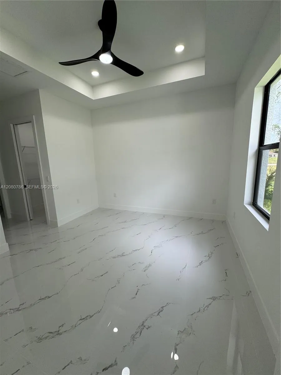 842 Nina Ave Lehigh Acres, FL 33974