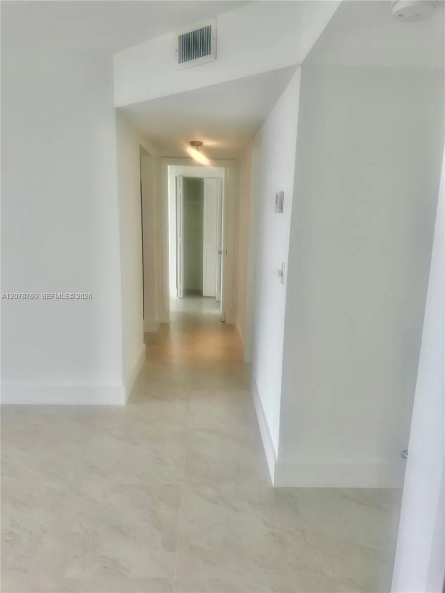 200 Leslie Dr #1023 Hallandale Beach, FL 33009
