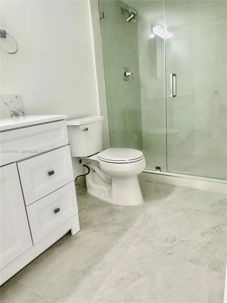 200 Leslie Dr #1023 Hallandale Beach, FL 33009