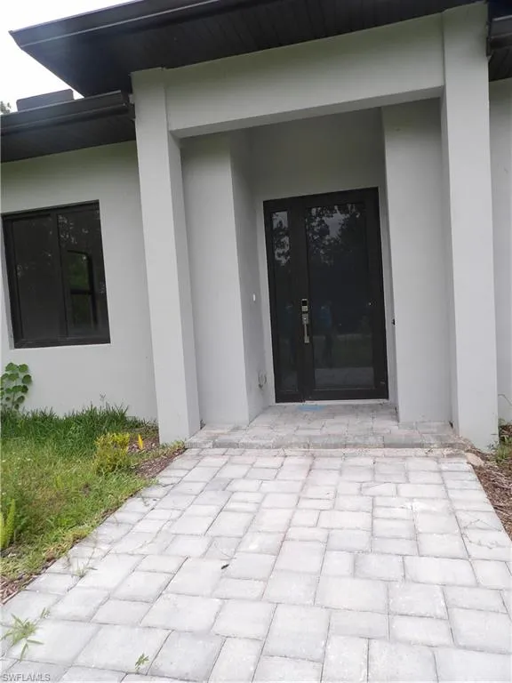 174 Ocean Park Drive Lehigh Acres, FL 33972