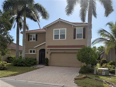 3272 Royal Gardens Avenue