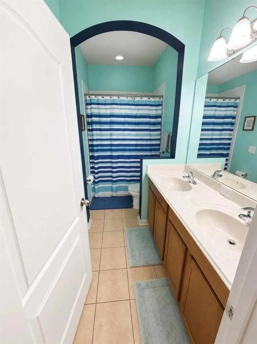 1518 RHODESWELL LANE Dover, FL 33527