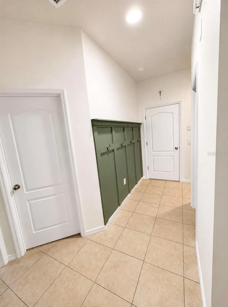 1518 RHODESWELL LANE Dover, FL 33527