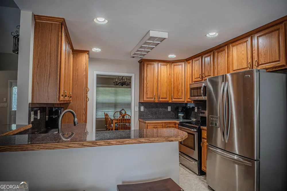 103 T J Harris DR Jenkinsburg, GA 30234