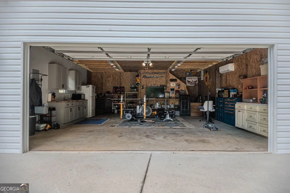 103 T J Harris DR Jenkinsburg, GA 30234
