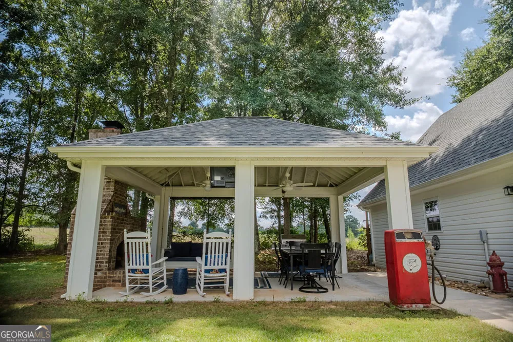 103 T J Harris DR Jenkinsburg, GA 30234