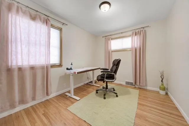 344 Harrison Avenue North Mankato, MN 56003