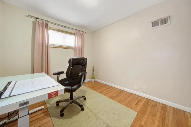 344 Harrison Avenue North Mankato, MN 56003
