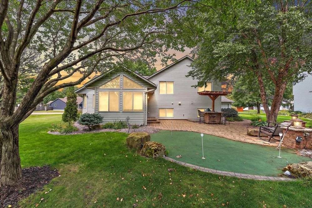 9013 Indian Boulevard S Cottage Grove, MN 55016