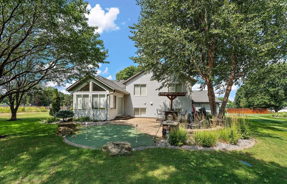 9013 Indian Boulevard S Cottage Grove, MN 55016