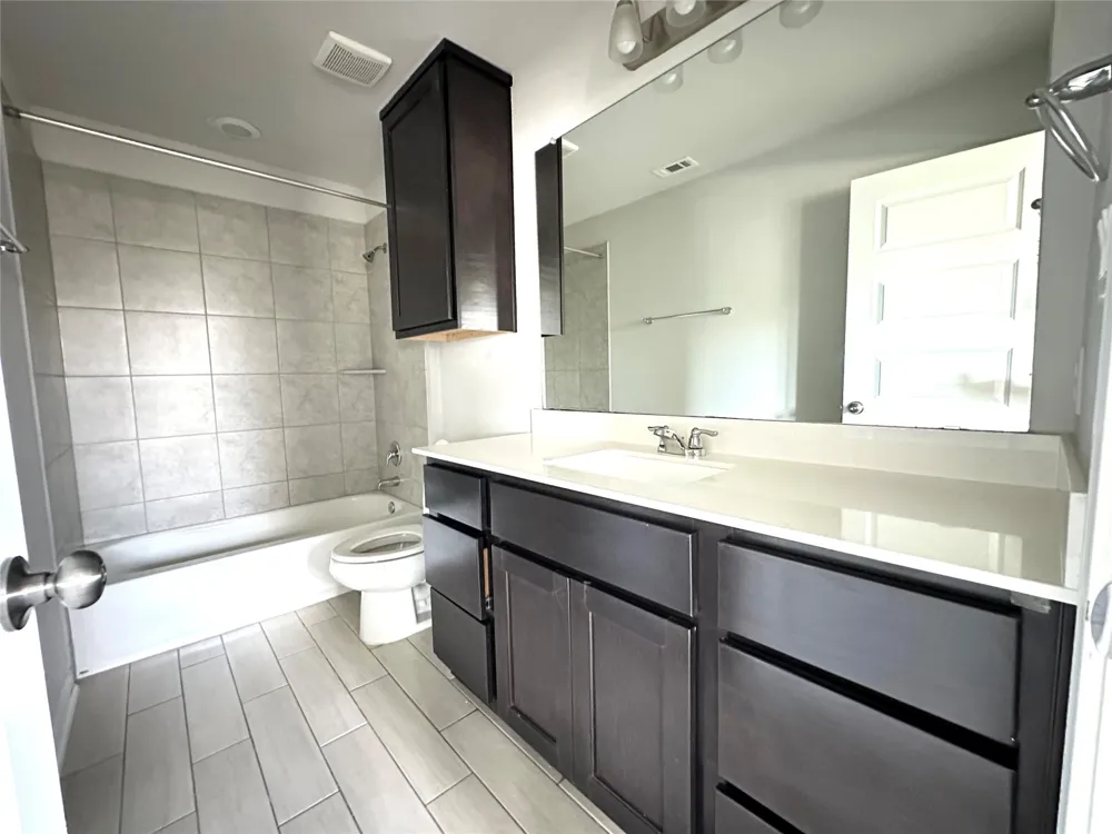 2724 Stone Branch Drive Leander, TX 78641