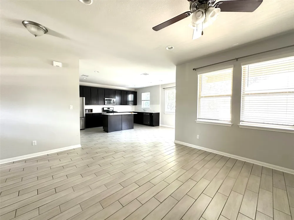 2724 Stone Branch Drive Leander, TX 78641