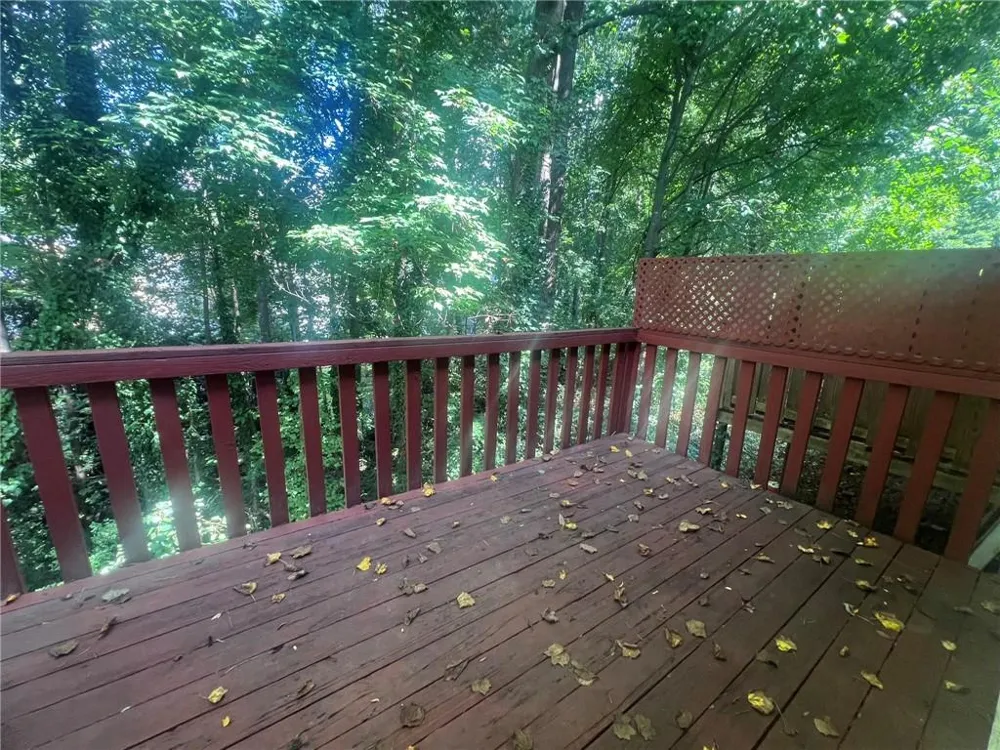 1033 Plantation Way NW Kennesaw, GA 30144