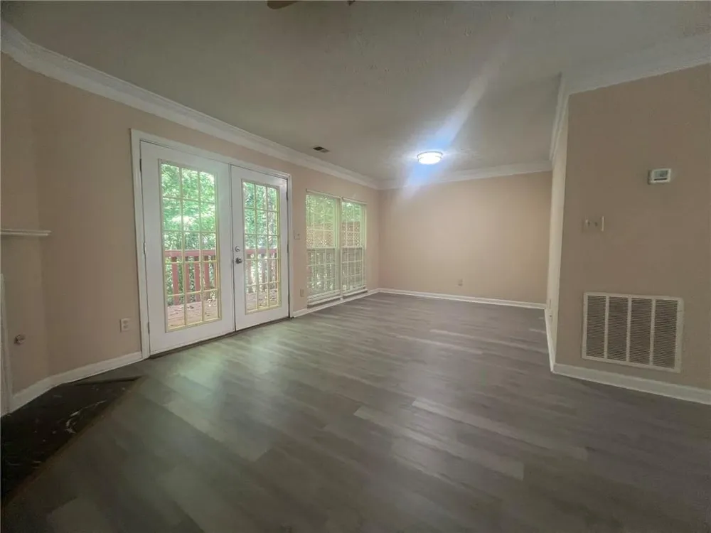 1033 Plantation Way NW Kennesaw, GA 30144