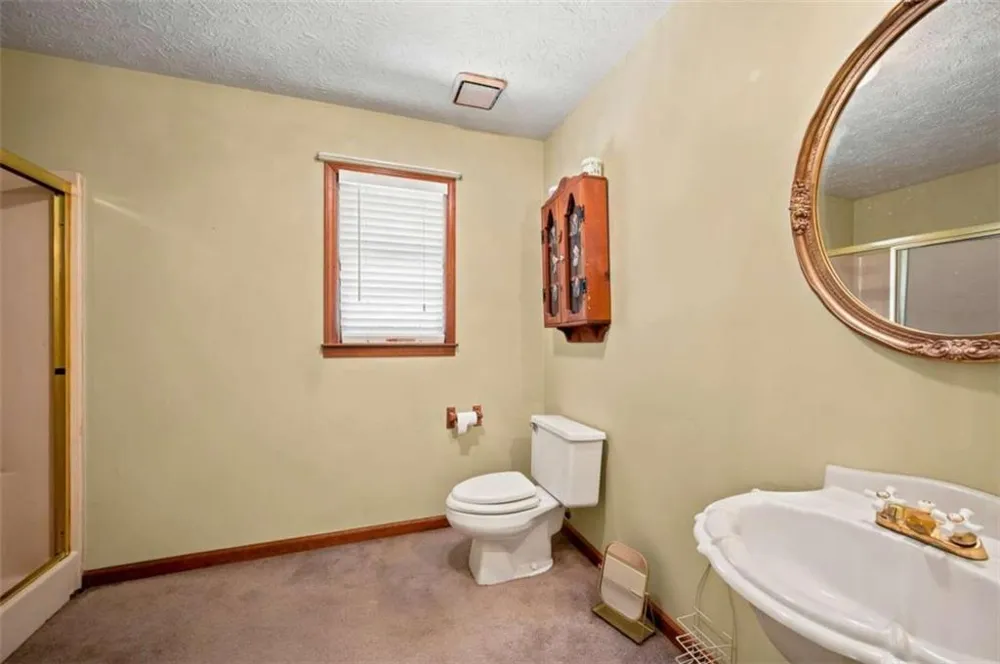 558 Auburn Road Auburn, GA 30011