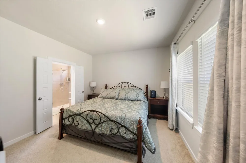 18757 Timber Glen Drive Conroe, TX 77316