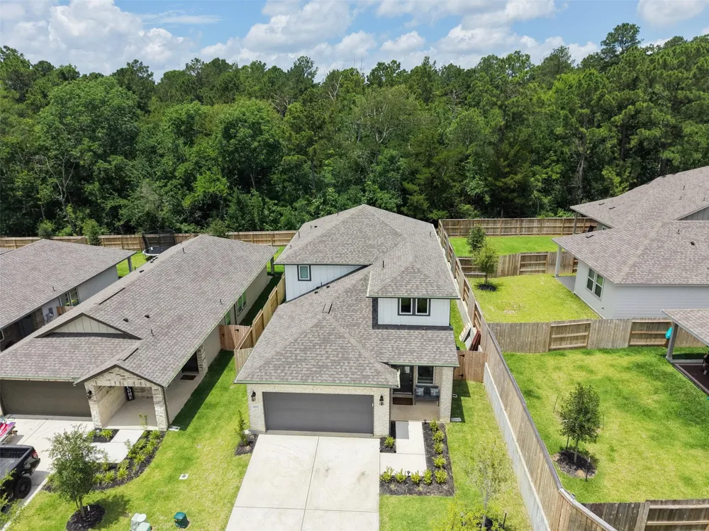 18757 Timber Glen Drive Conroe, TX 77316