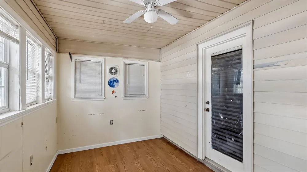 3447 Azalea Street Brenham, TX 77833