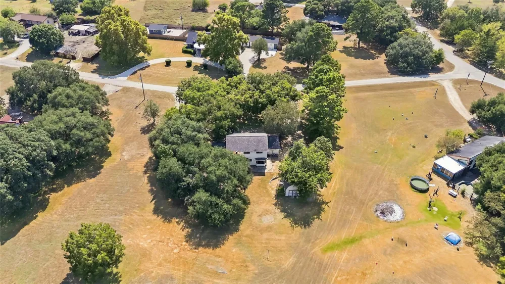 3447 Azalea Street Brenham, TX 77833
