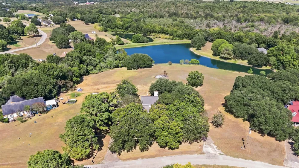 3447 Azalea Street Brenham, TX 77833