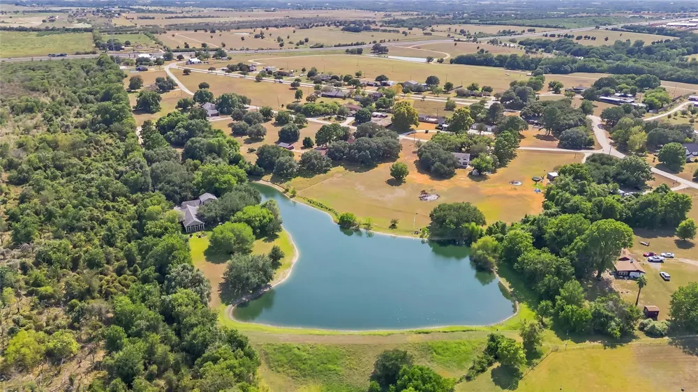 3447 Azalea Street Brenham, TX 77833