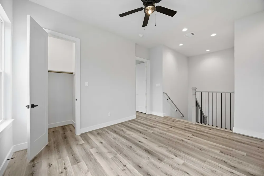 6107 De Campo Street Houston, TX 77091