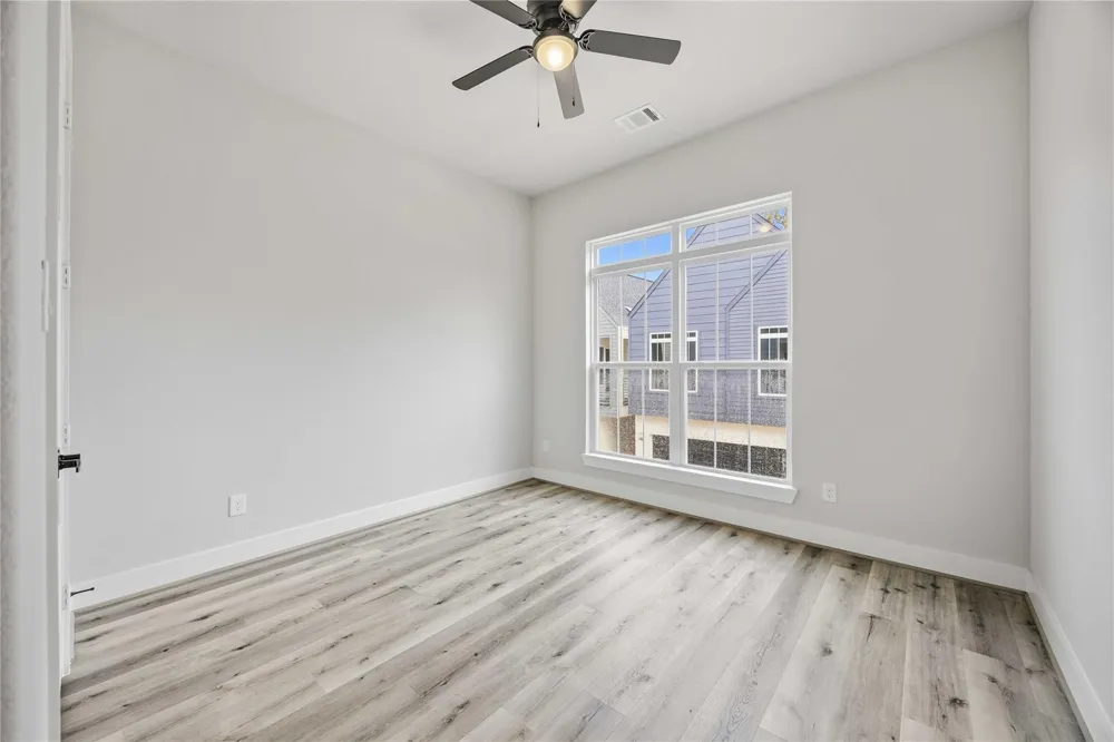 6107 De Campo Street Houston, TX 77091