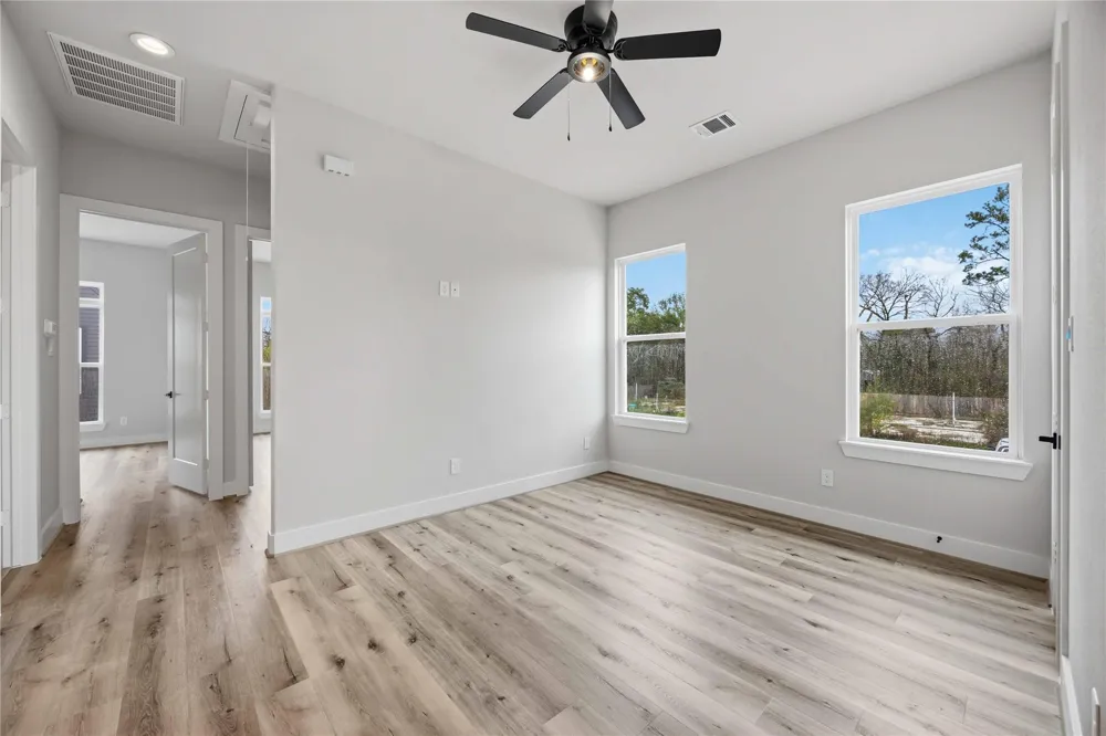 6107 De Campo Street Houston, TX 77091