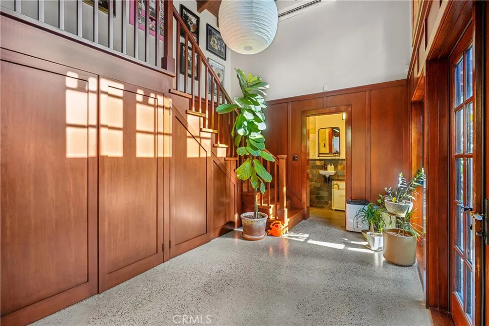 1732 Poinsettia Avenue Manhattan Beach, CA 90266