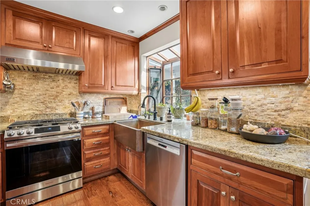 1732 Poinsettia Avenue Manhattan Beach, CA 90266