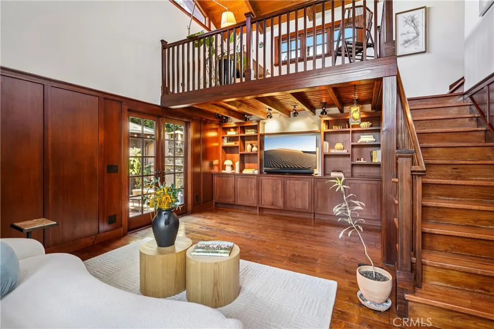 1732 Poinsettia Avenue Manhattan Beach, CA 90266