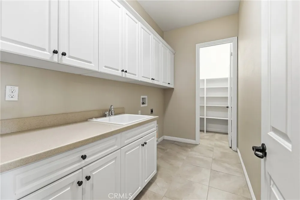1564 Rio Grande Beaumont, CA 92223