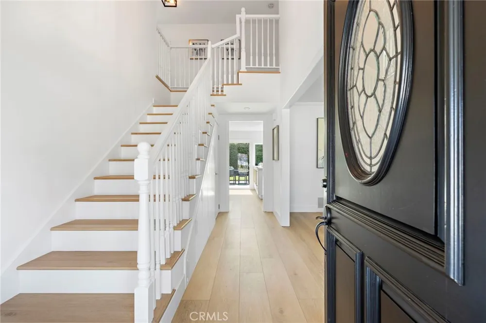 21891 Starfire Huntington Beach, CA 92646