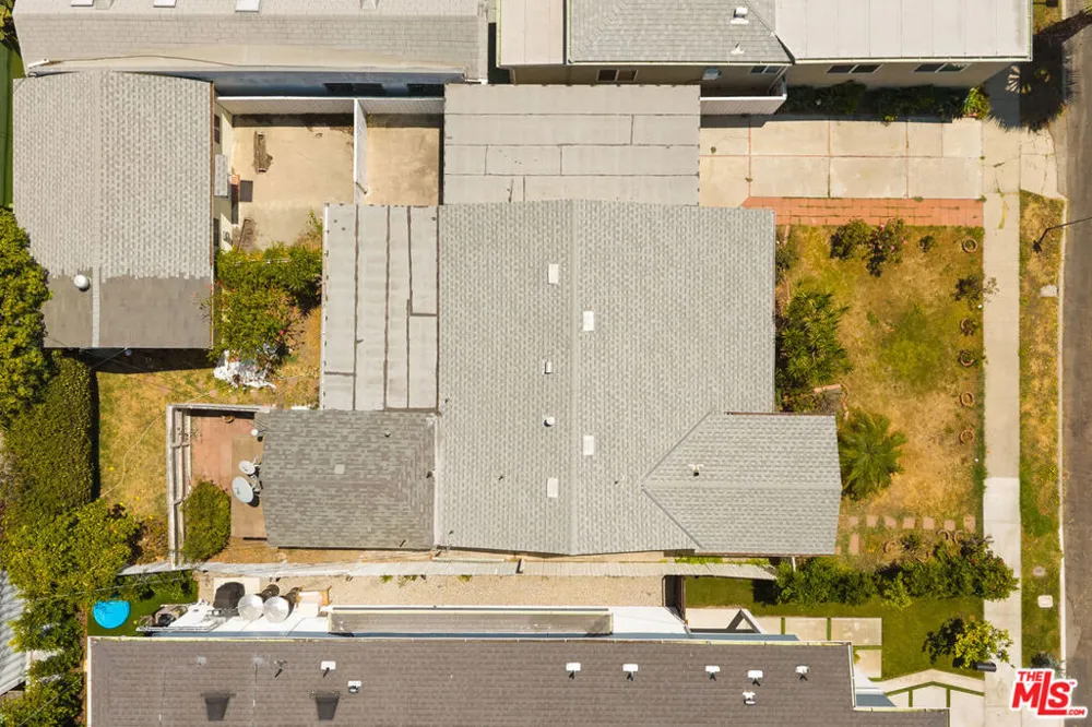 8511 Melvil Street Los Angeles, CA 90034