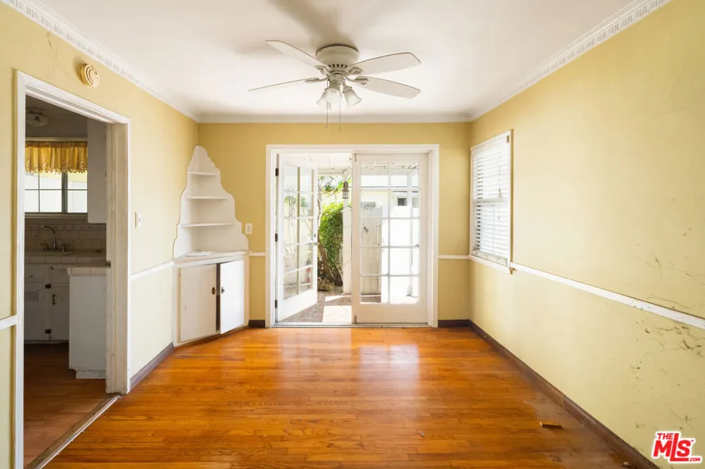 8511 Melvil Street Los Angeles, CA 90034