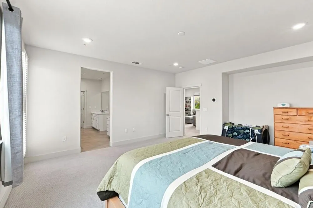423 Brendan Court Hollister, CA 95023