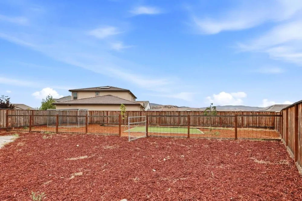 423 Brendan Court Hollister, CA 95023