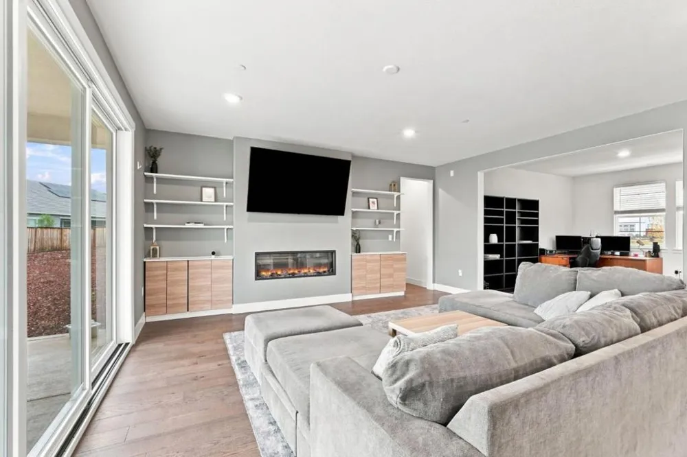 423 Brendan Court Hollister, CA 95023