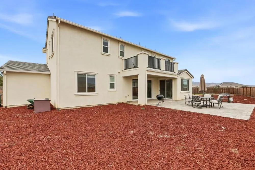 423 Brendan Court Hollister, CA 95023