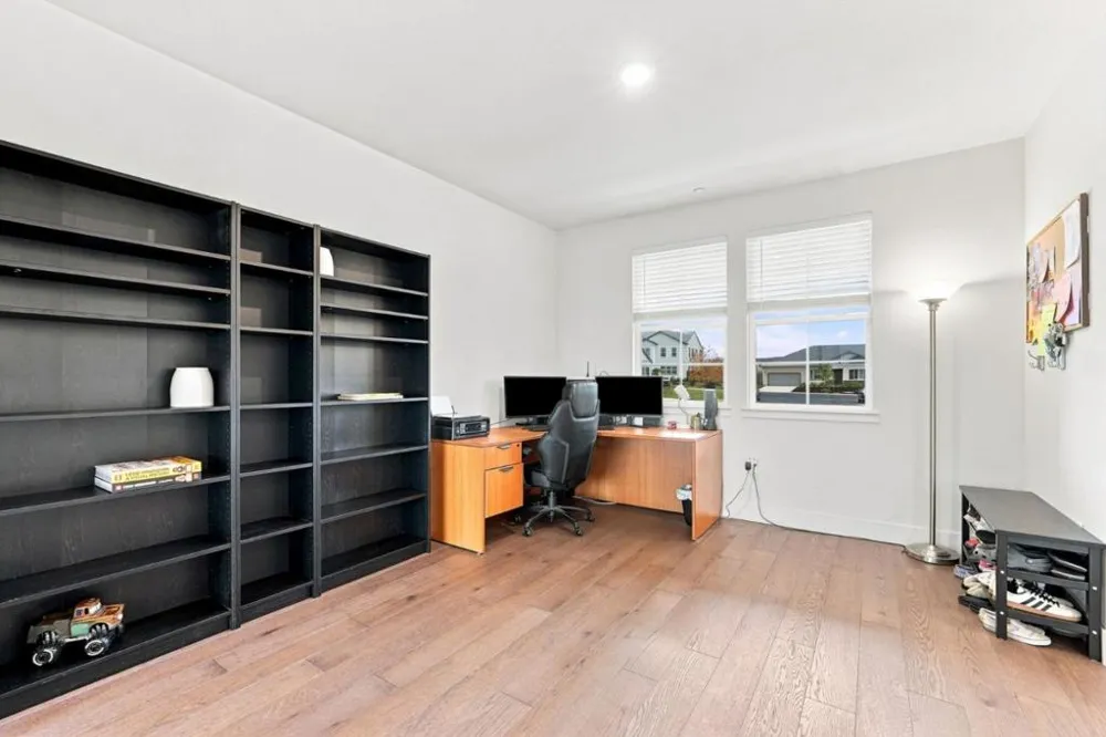 423 Brendan Court Hollister, CA 95023