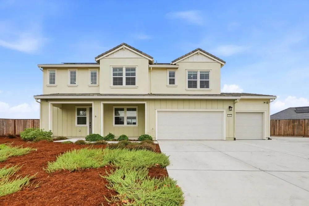 423 Brendan Court Hollister, CA 95023