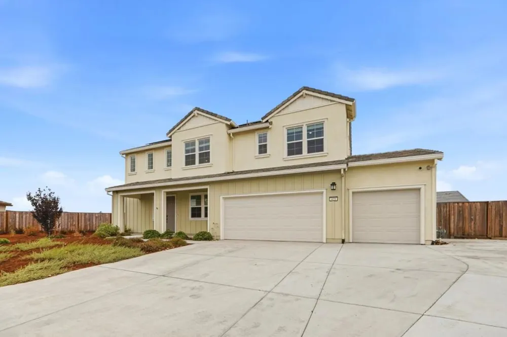 423 Brendan Court Hollister, CA 95023