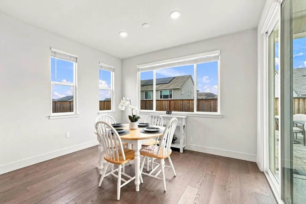423 Brendan Court Hollister, CA 95023