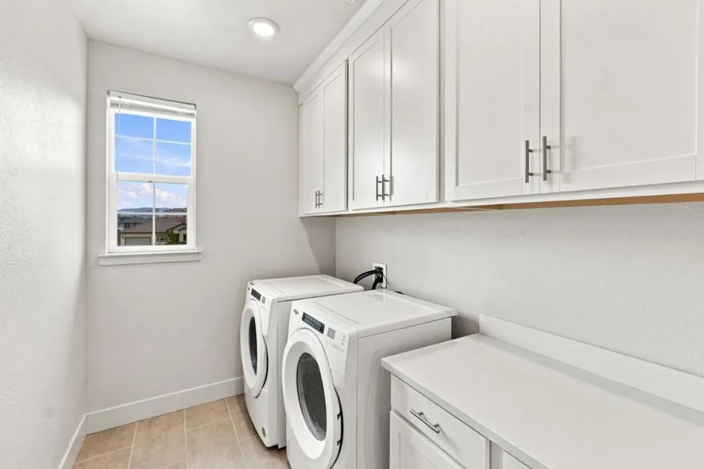 423 Brendan Court Hollister, CA 95023