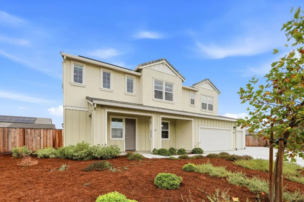 423 Brendan Court Hollister, CA 95023