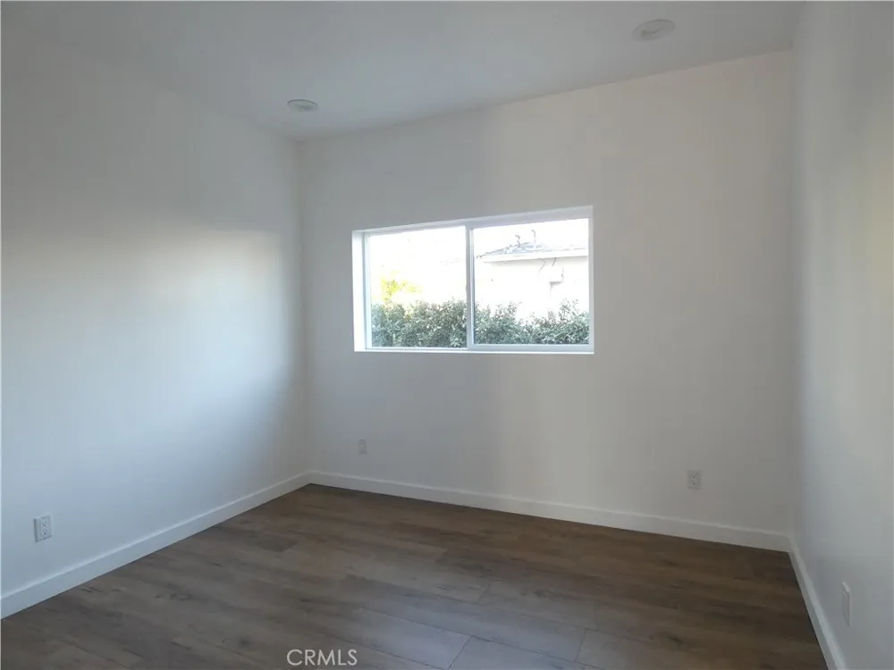 6034 Craner Avenue North Hollywood, CA 91606