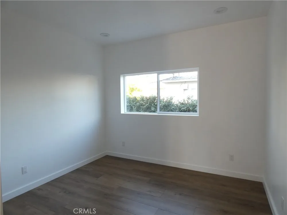 6034 Craner Avenue North Hollywood, CA 91606
